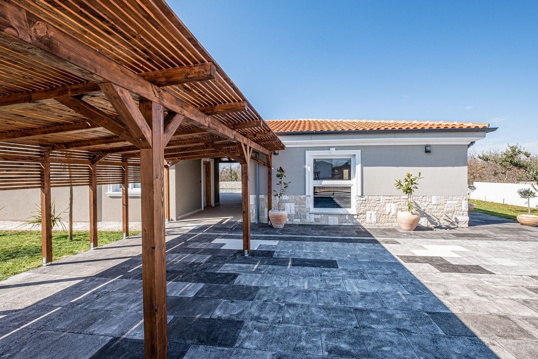 Villa in Grad Pula, Istria County, Croatia 5 - 15374389