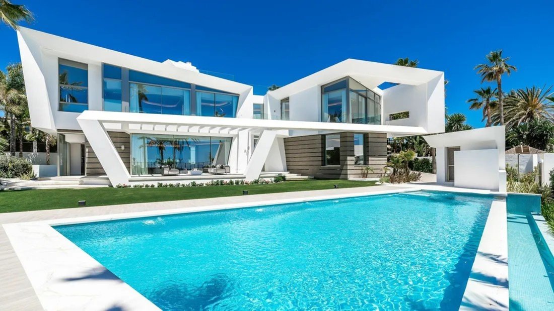 Villa in Marbella, Andalusia, Spain 2 - 14982458