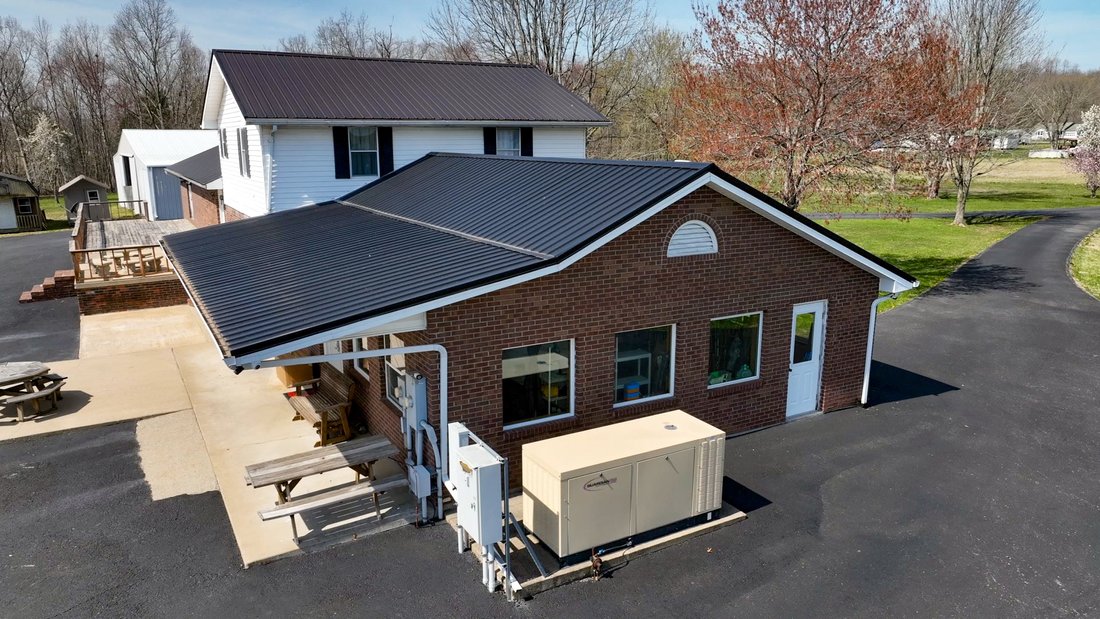 House in Campbellsville, Kentucky, United States 5 - 15490187
