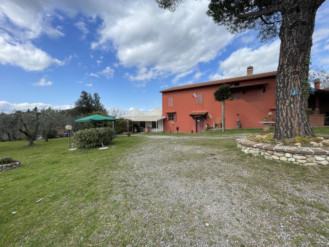 Country House in Palaia, Tuscany, Italy 3 - 15488909