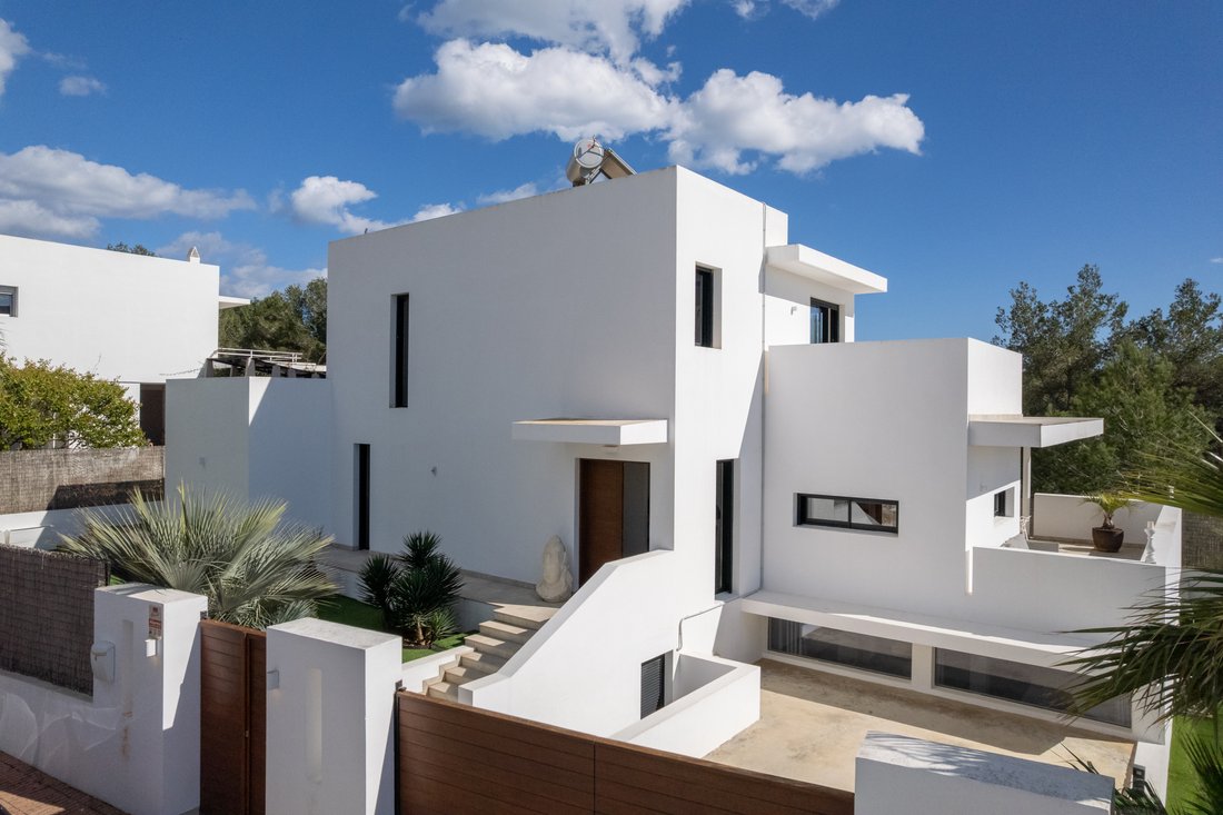 Villa in Santa Eularia des Riu, Balearic Islands, Spain 3 - 15287923