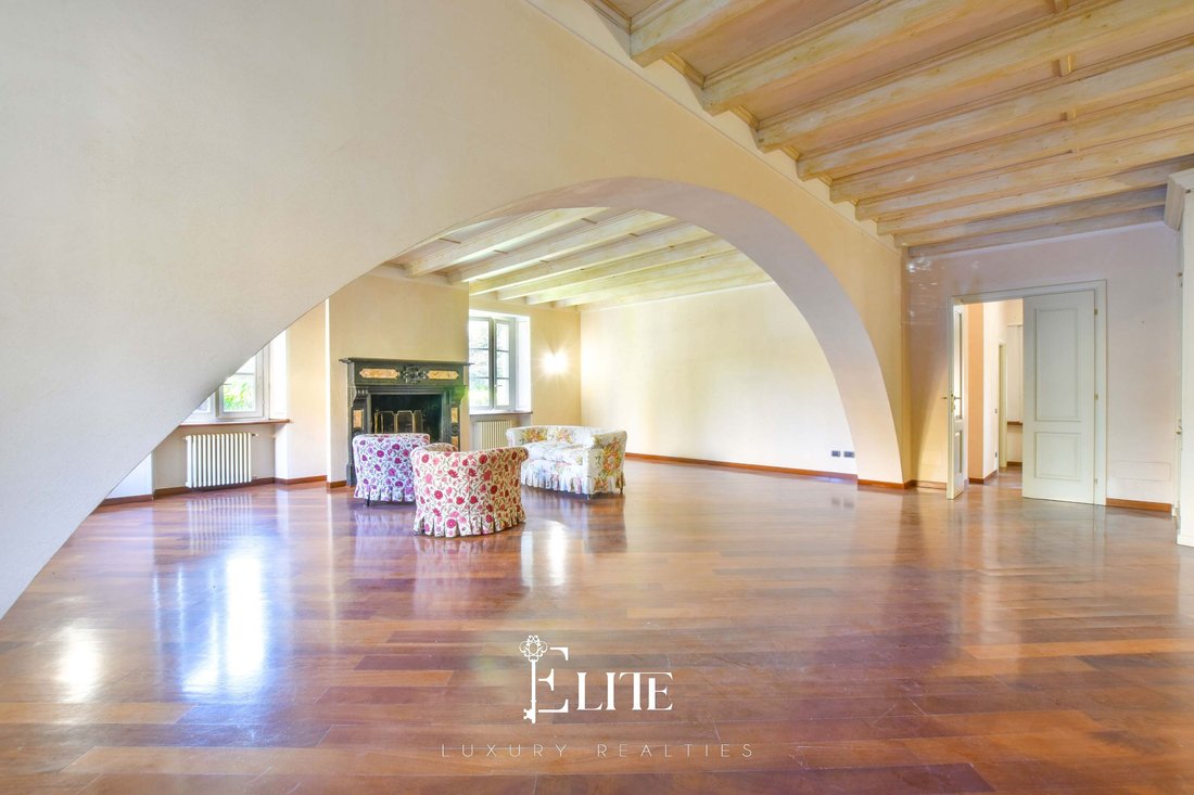 Apartment in Bosto, Varese, Lombardy 4 - 15494254