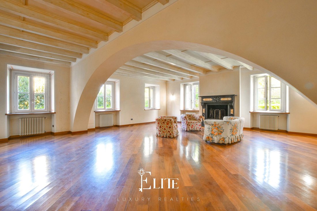 Apartment in Bosto, Varese, Lombardy 3 - 15494254