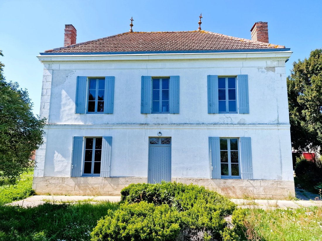 House in Monprimblanc, Nouvelle-Aquitaine, France 2 - 15491098