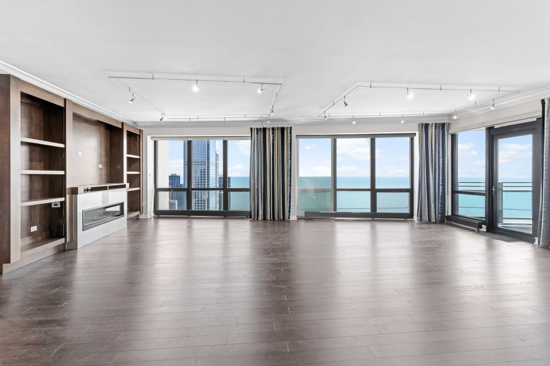 Penthouse Perfection In Chicago, Illinois, United States For Sale ... - Chicago Il Penthouse Condominiums