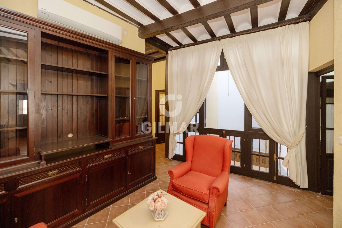 Townhouse in Casco Antiguo, Seville, Spain 4 - 15489301