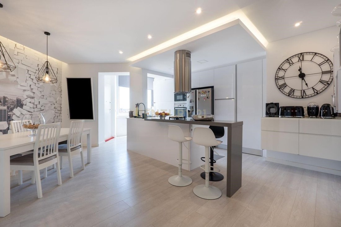 Apartment in Arroios, Lisbon, Portugal 3 - 15489467