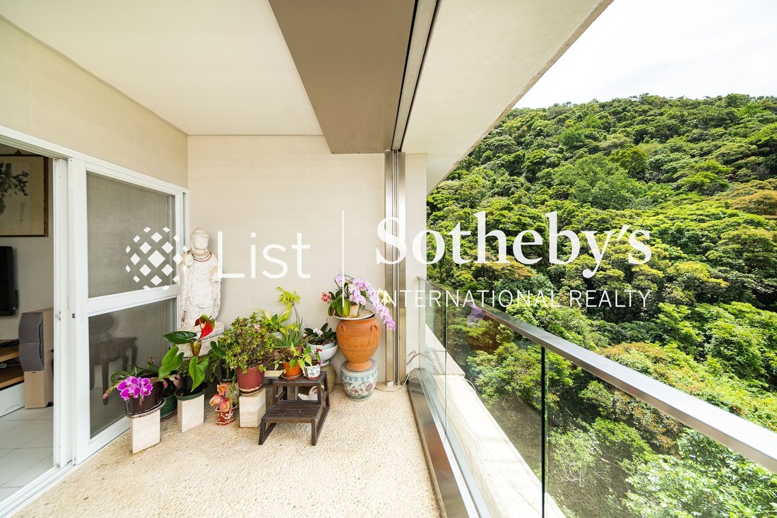 Apartment in Repulse Bay, Hong Kong 2 - 14306269