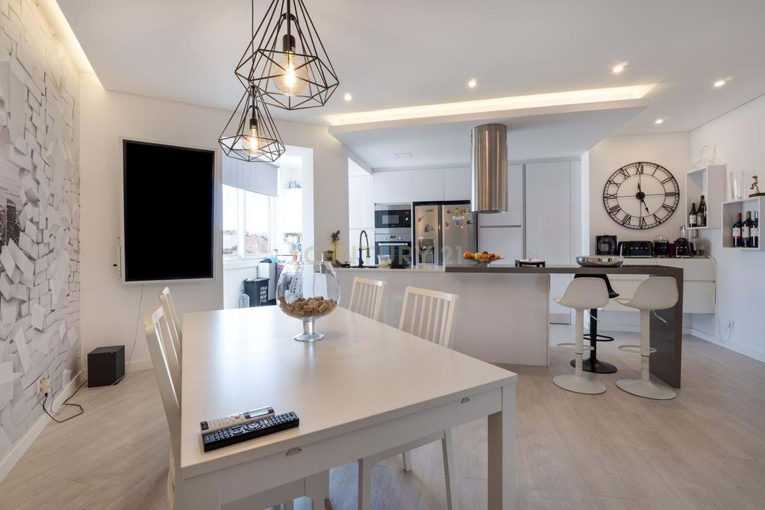Apartment in Arroios, Lisbon, Portugal 1 - 15489467