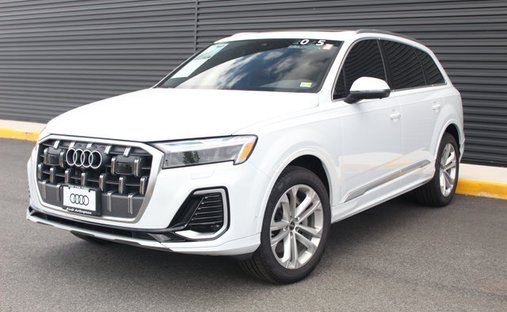 Audi Q7Premium in Arlington, VA, United States 1