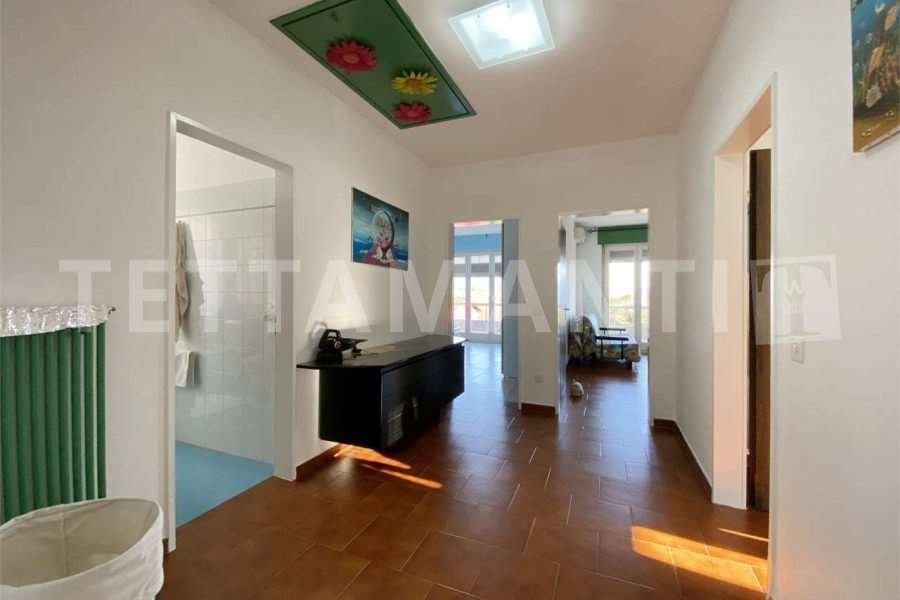 Villa in Coldrerio, Ticino, Switzerland 3 - 15491656