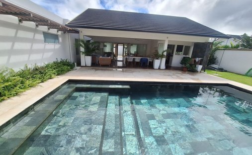 Villa in Grand Baie, Rivière du Rempart District, Mauritius 1