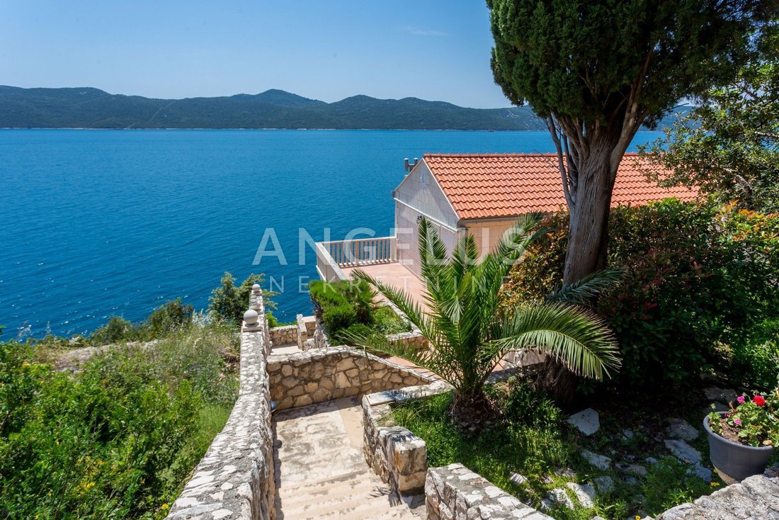 House in Majkovi, Dubrovnik-Neretva County, Croatia 1 - 14499134