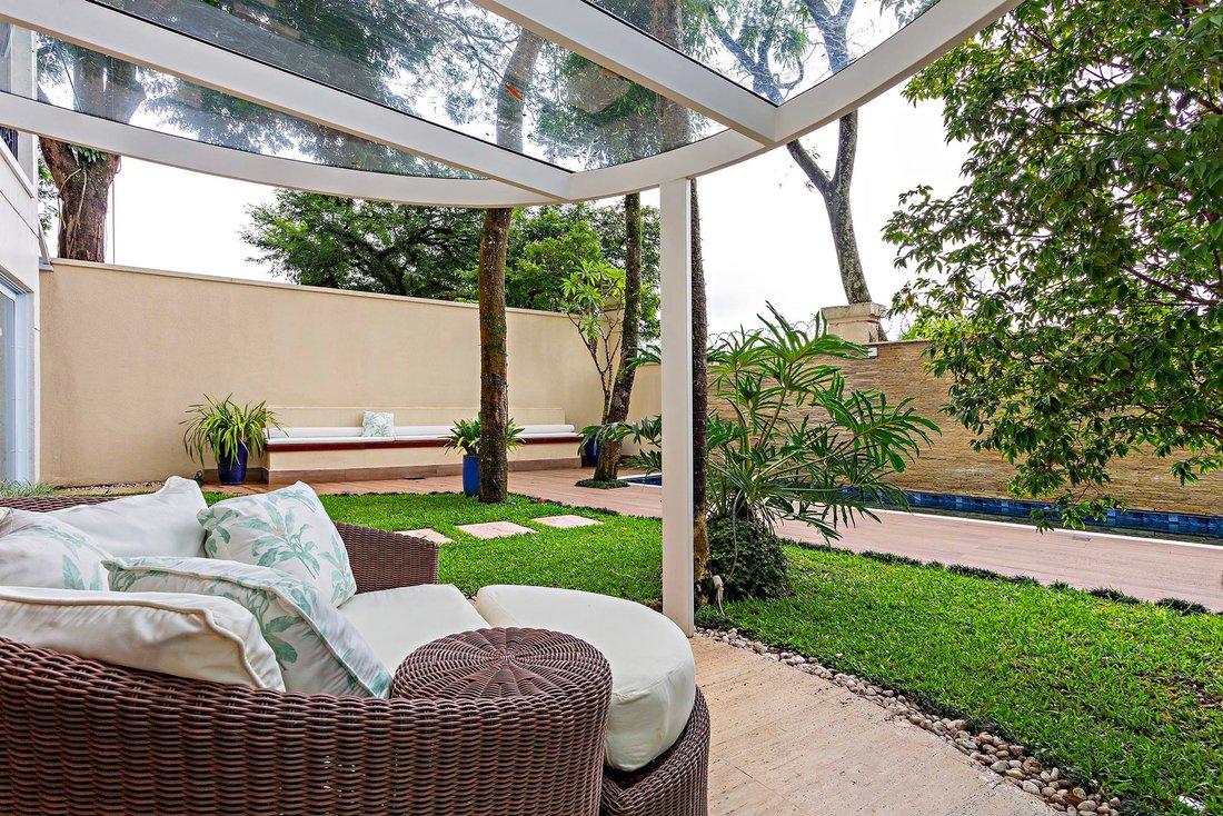 House in São Paulo, State of São Paulo, Brazil 2 - 15489816