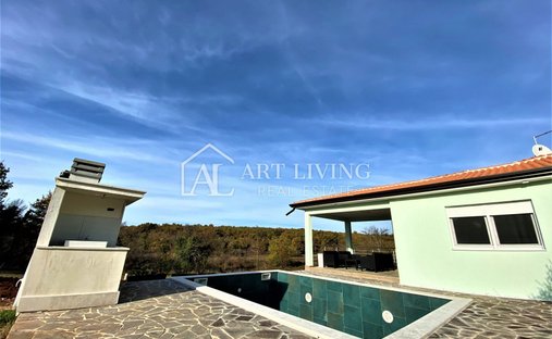 House in Umag, Istria County, Croatia 1