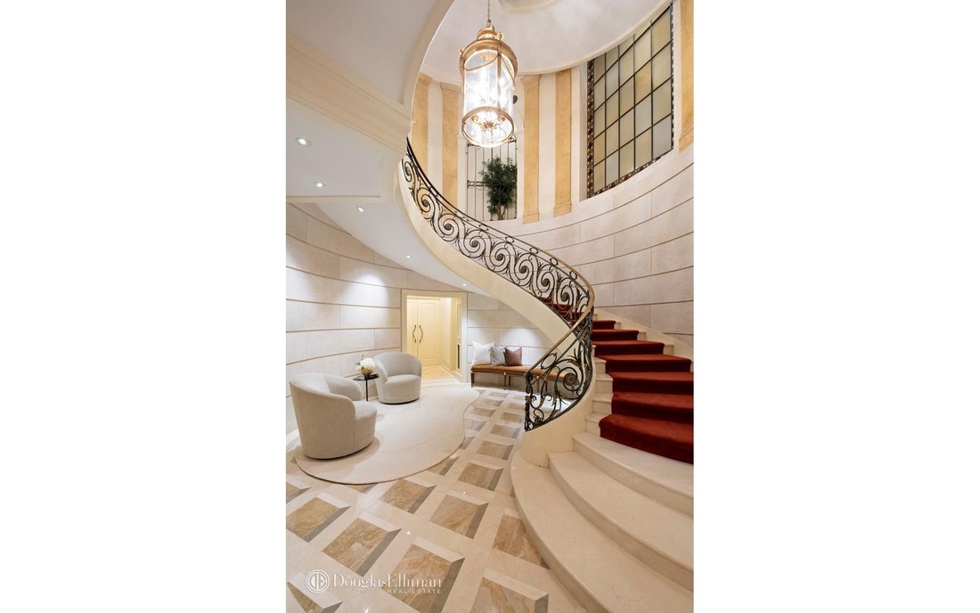 House in New York, New York, United States 4 - 15491565