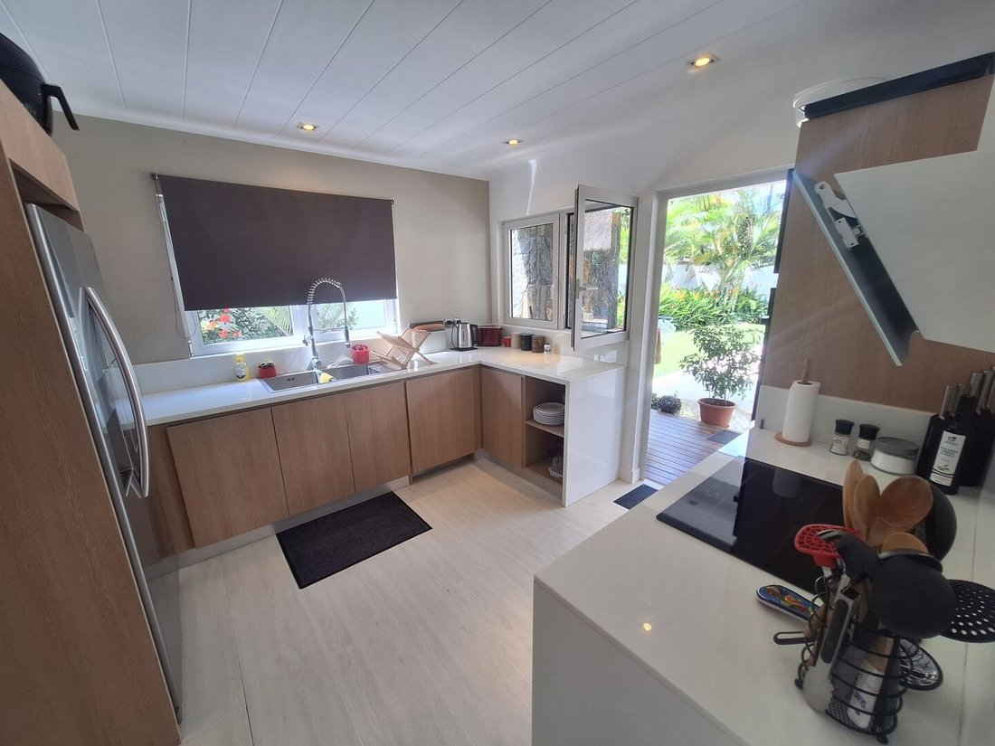 Villa in Grand Baie, Rivière du Rempart District, Mauritius 3 - 15489331