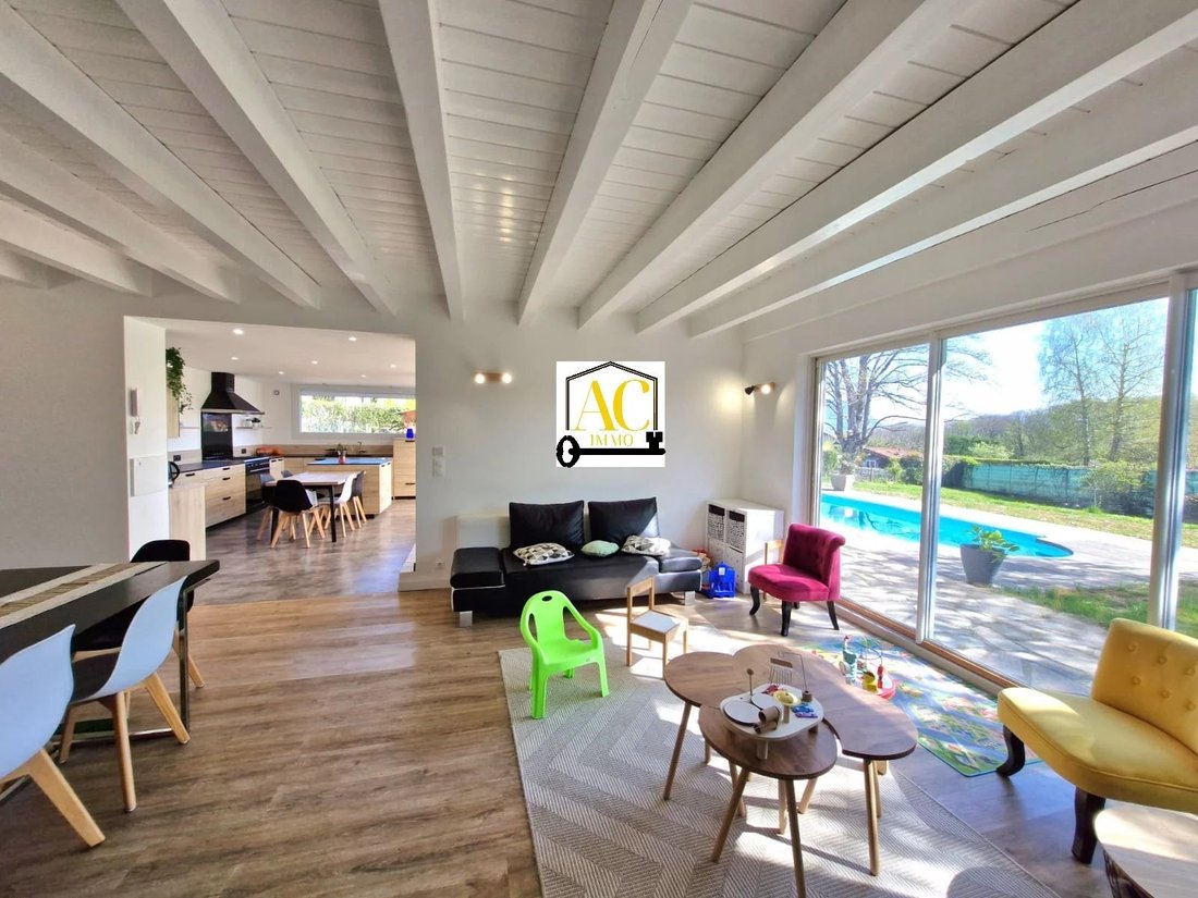 House in Injoux-Genissiat, Auvergne-Rhône-Alpes, France 2 - 15489236