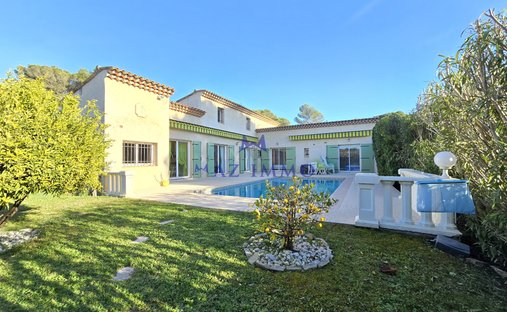 Villa in Mougins, Provence-Alpes-Côte d'Azur, France 1