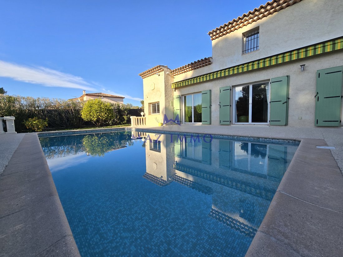 Villa in Mougins, Provence-Alpes-Côte d'Azur, France 2 - 15403028