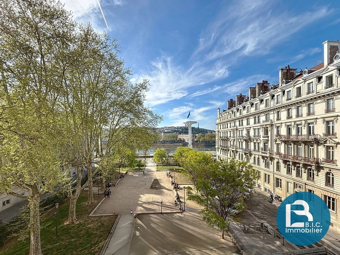 Apartment in Gerland, Lyon 7e Arrondissement, Lyon 3 - 15488746