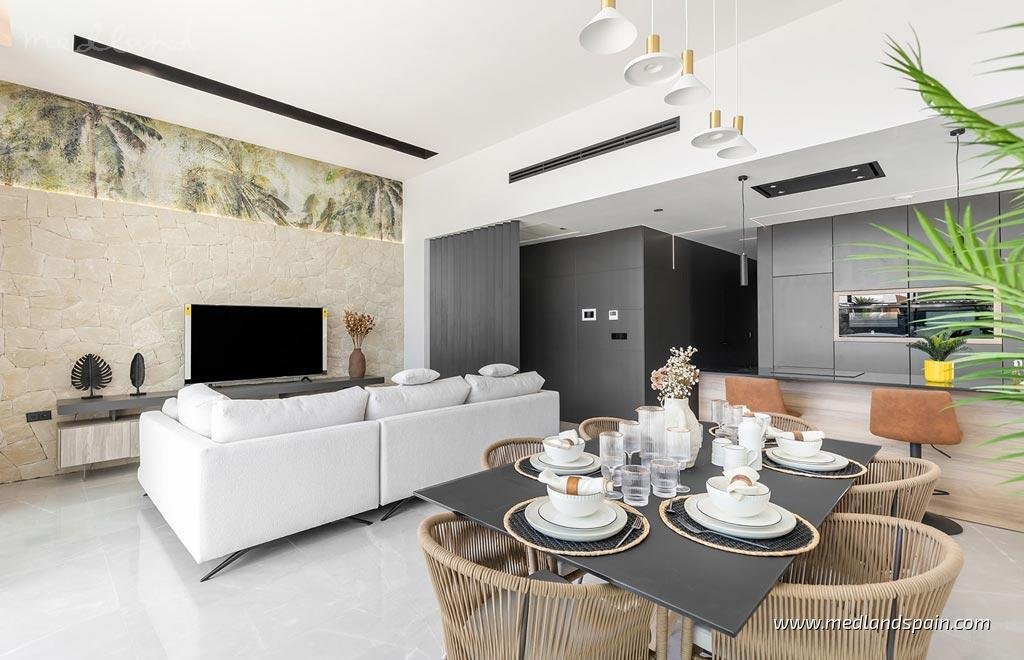 Villa in Torrevieja, Valencian Community, Spain 3 - 15493998