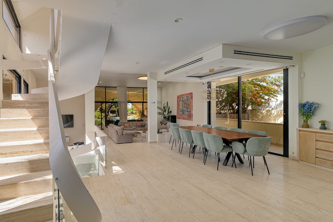 House in Or Akiva, Haifa District, Israel 4 - 15489075
