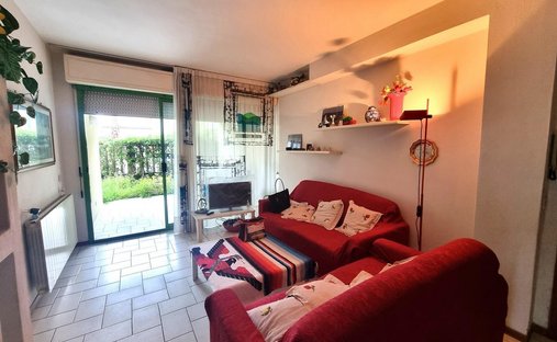Apartment in Lungomare, Viareggio, Tuscany 1