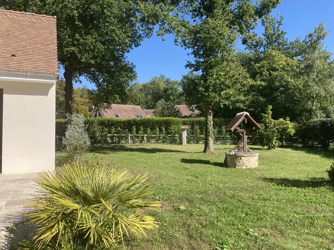 House in Milly-la-Forêt, Ile-de-France, France 3 - 15493745