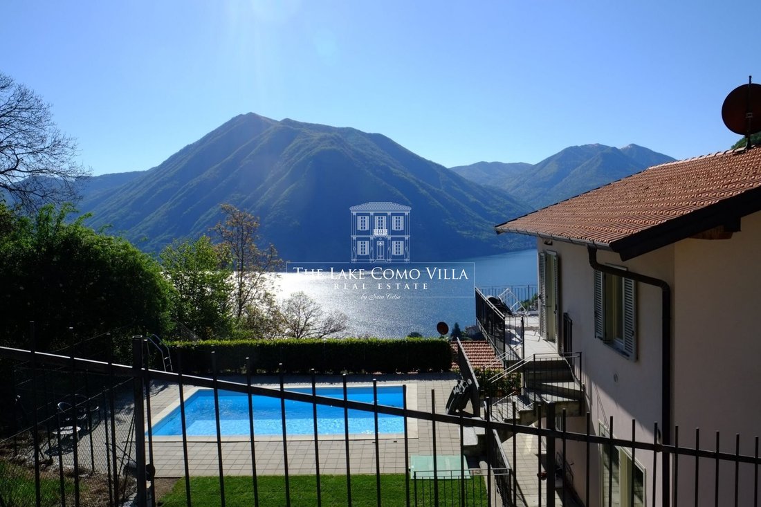Villa à Argegno, Lombardie, Italie 2 - 15489324