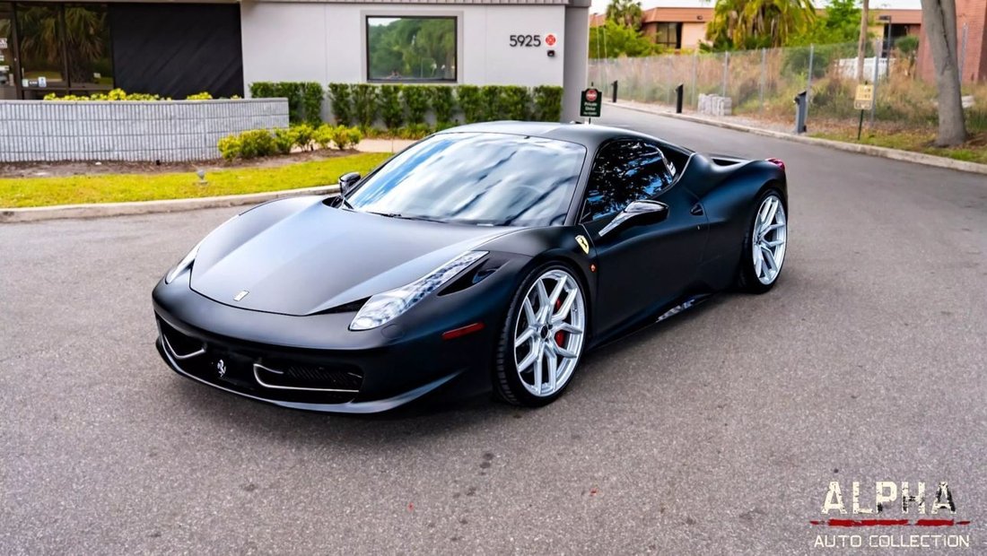 Coupe in Orlando, FL, United States 1 - 14552089