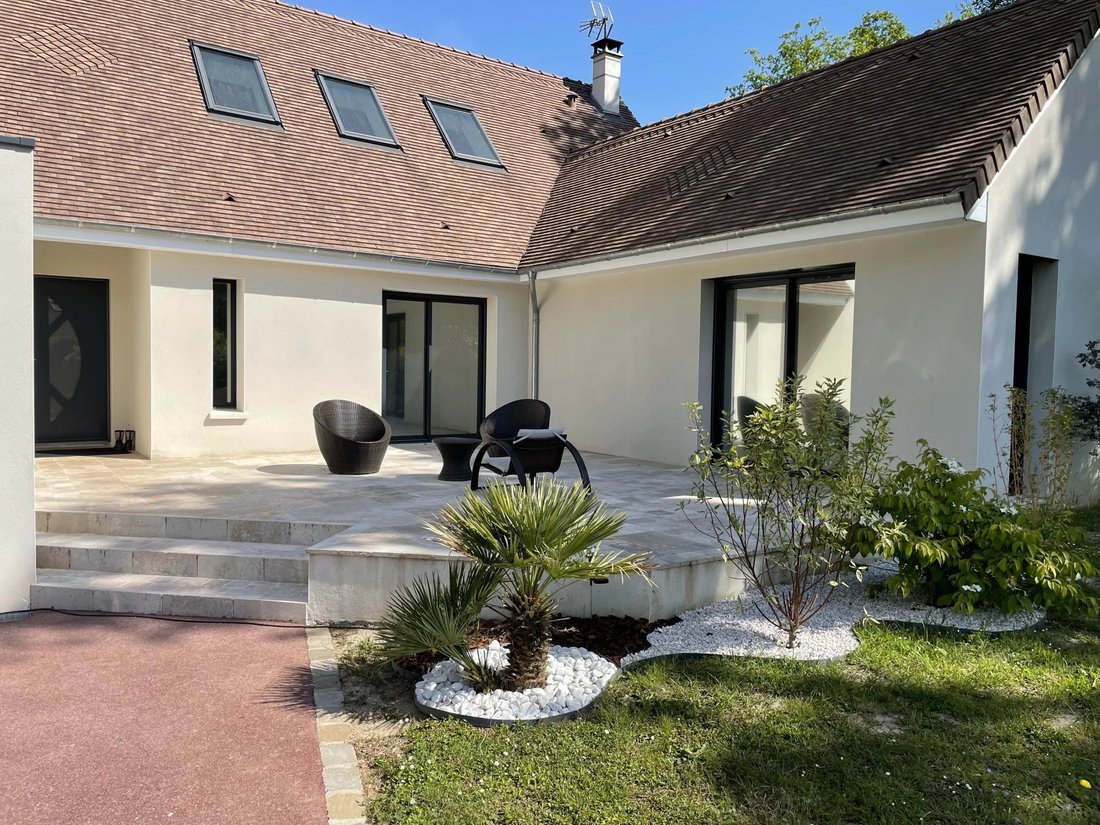 House in Milly-la-Forêt, Ile-de-France, France 1 - 15493745