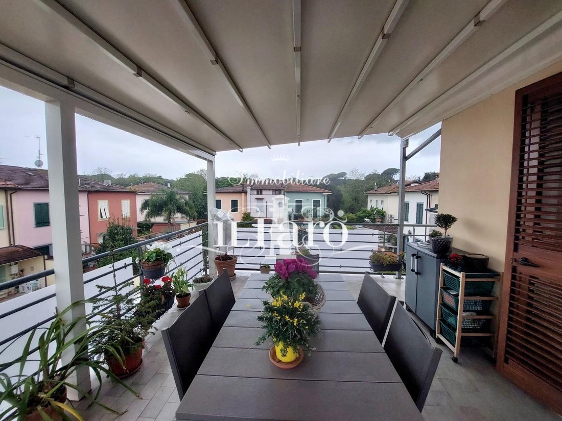 Penthouse in Darsena - Ex Campo di Aviazione, Viareggio, Tuscany 1 - 15491219