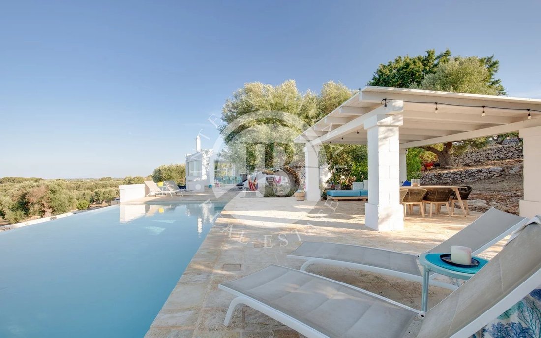 Casa en Ostuni, Apulia, Italia 5 - 15489184