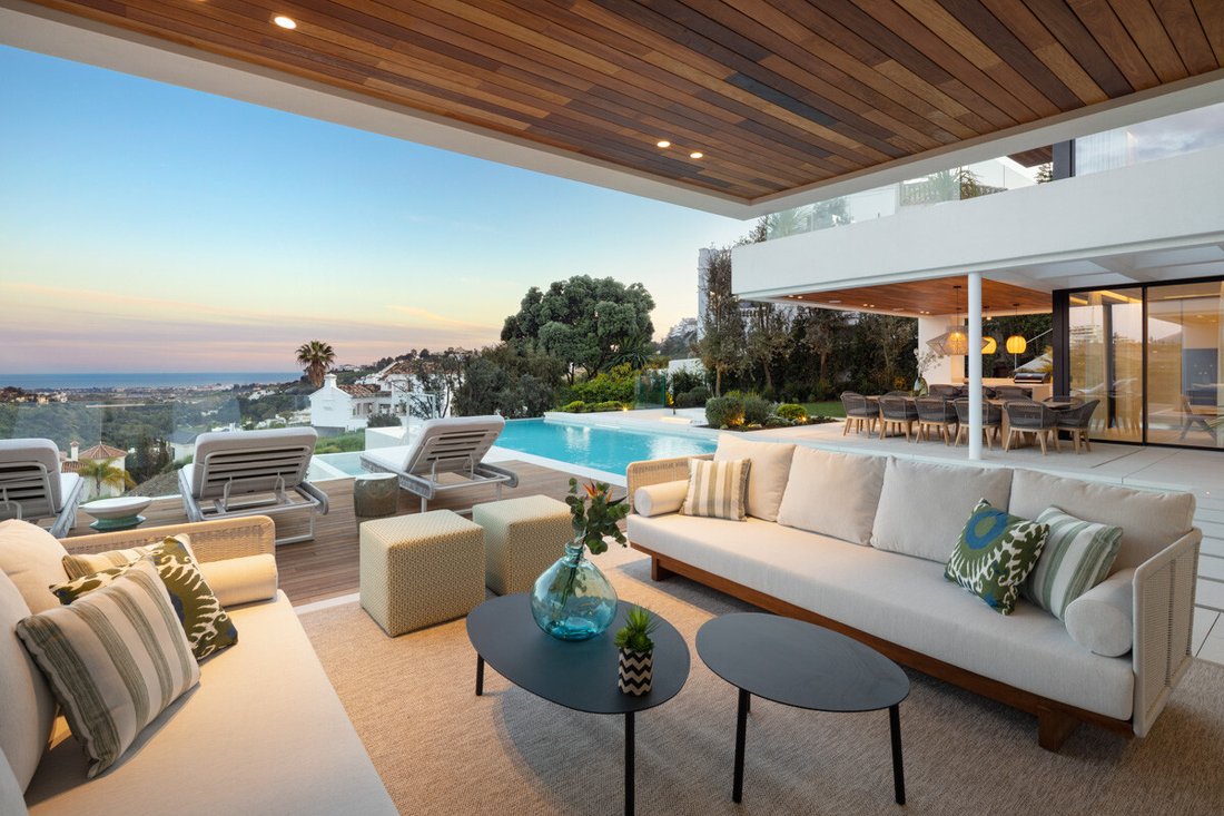 Villa in La Quinta, Benahavis, Andalusia 2 - 15494207