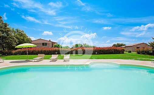 Villa in Monteverdi Marittimo, Tuscany, Italy 1
