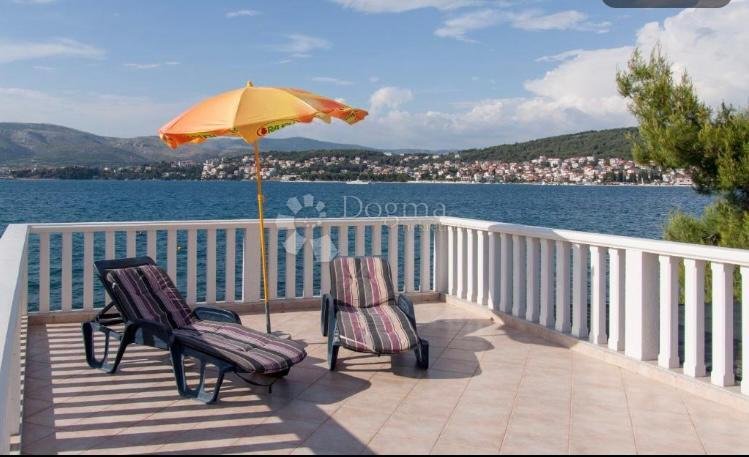 House in Okrug Gornji, Split-Dalmatia County, Croatia 4 - 14280862