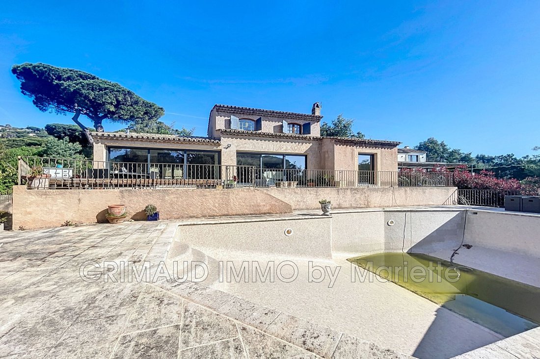 Villa in Grimaud, Provence-Alpes-Côte d'Azur, France 3 - 14337998