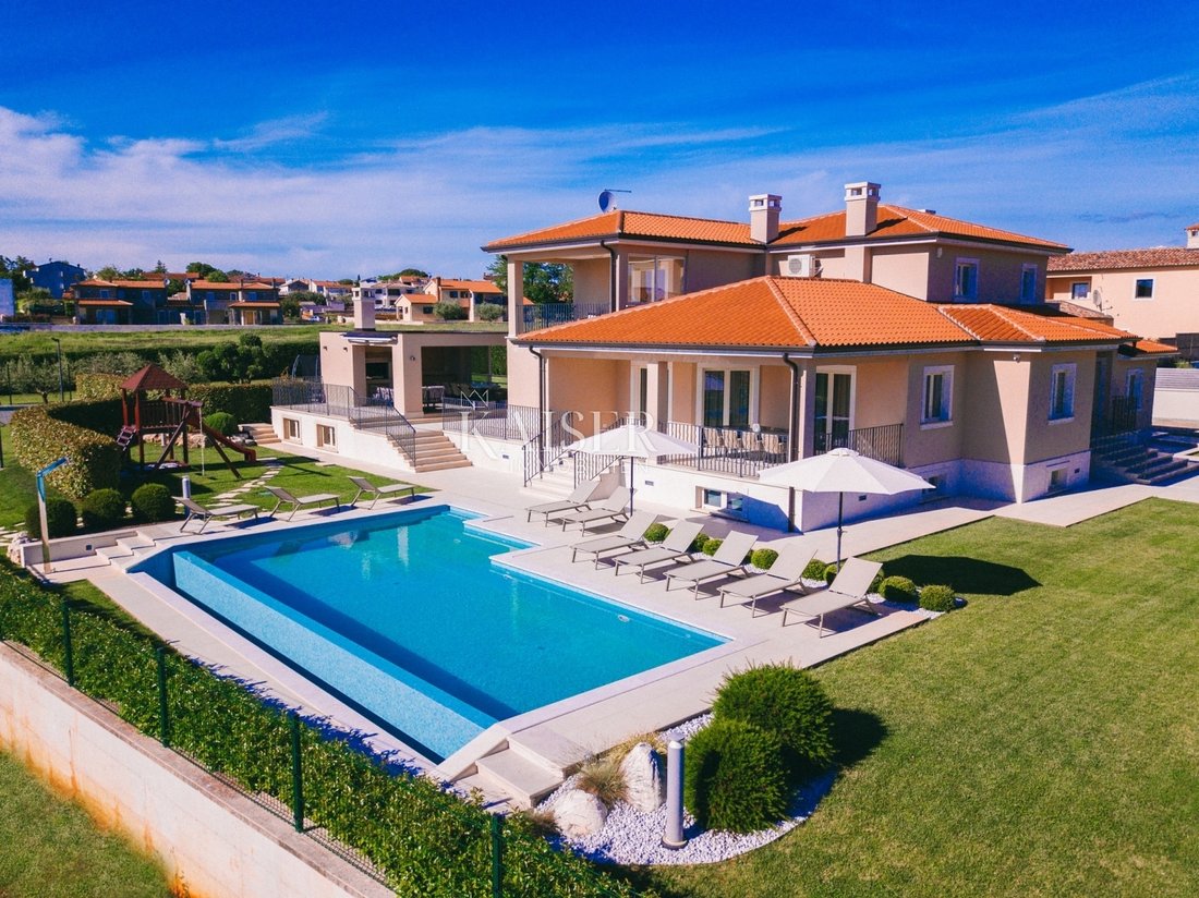 House in Porec, Istria County, Croatia 1 - 13451143