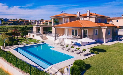 Haus in Poreč, Gespanschaft Istrien, Kroatien 1