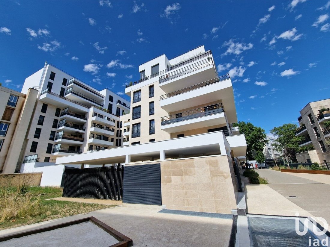 Apartment in Beaujon-Berges de Seine, Clichy, France 1 - 13525004