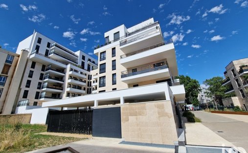 Apartment in Beaujon-Berges de Seine, Clichy, France 1