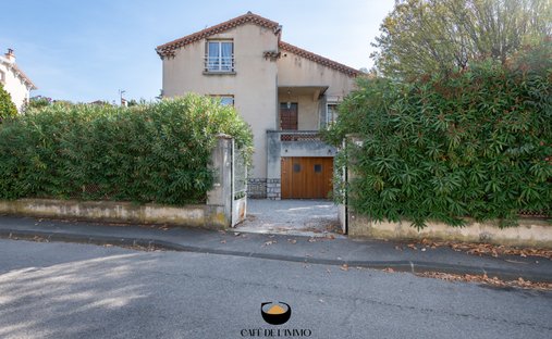 House in Saint Julien, Marseille, Provence-Alpes-Côte d'Azur 1