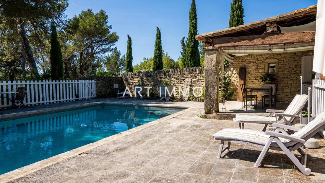 Estate in Gordes, Provence-Alpes-Côte d'Azur, France 2 - 15494773