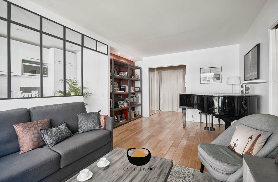 Apartment in Léon-Blum Folie-Regnault, Paris 11e Arrondissement, Paris 5 - 15494507
