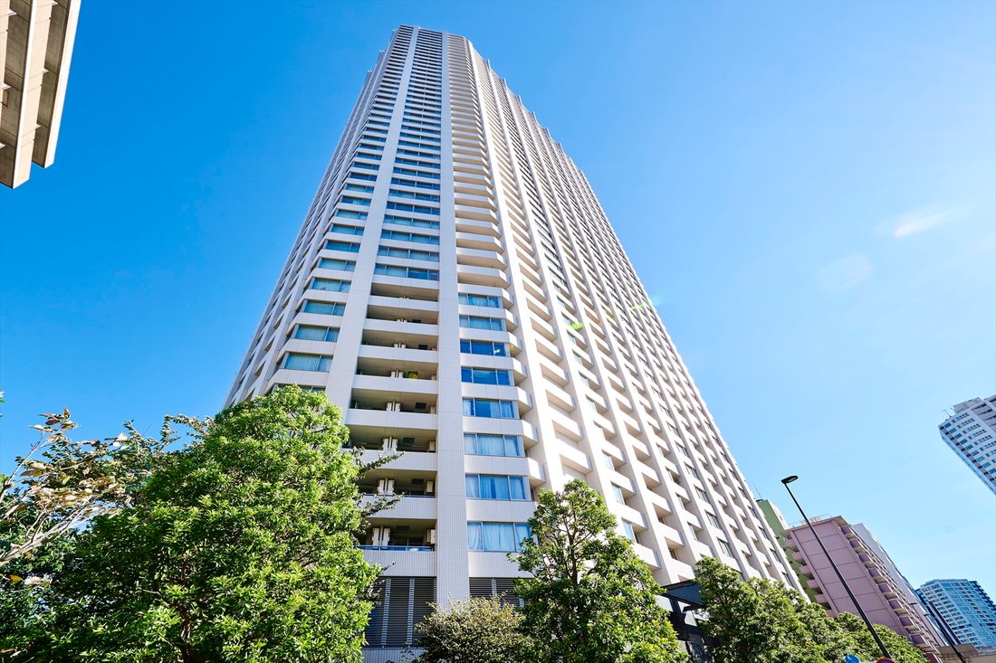 Condo in Minato City, Tokyo, Japan 1 - 15494925