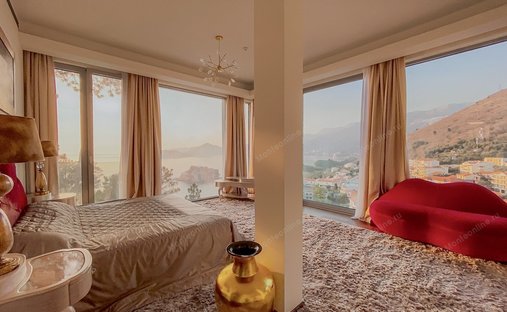 Villa in Sveti Stefan, Budva Municipality, Montenegro 1