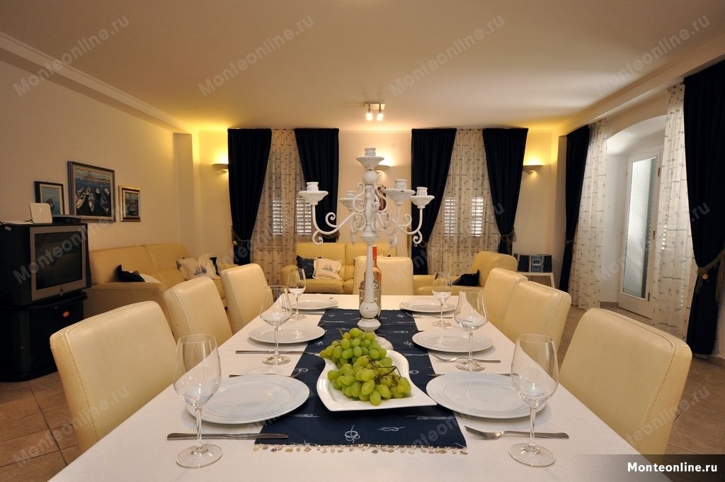 Villa in Herceg Novi, Herceg Novi Municipality, Montenegro 3 - 15496078