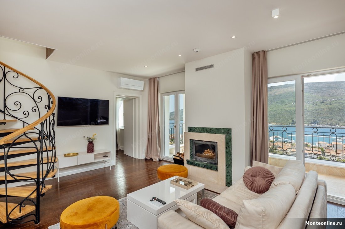 Penthouse in Herceg Novi, Herceg Novi Municipality, Montenegro 3 - 15496006
