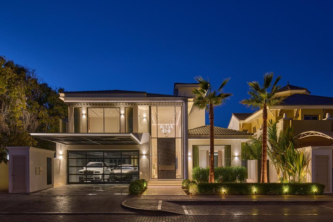 Villa in Dubai, Dubai, United Arab Emirates 1 - 15496029